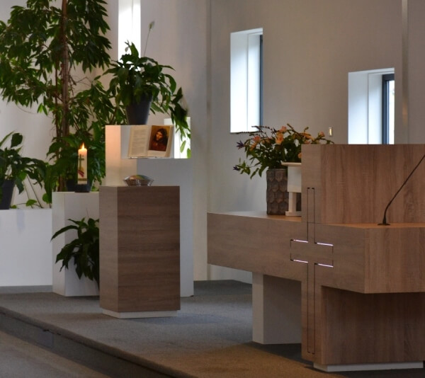 podium 1-min@2x podium 1-min